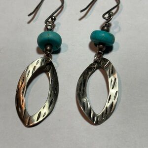 Silpada W1862 Retired Sterling drop earrings w/turquoise bead